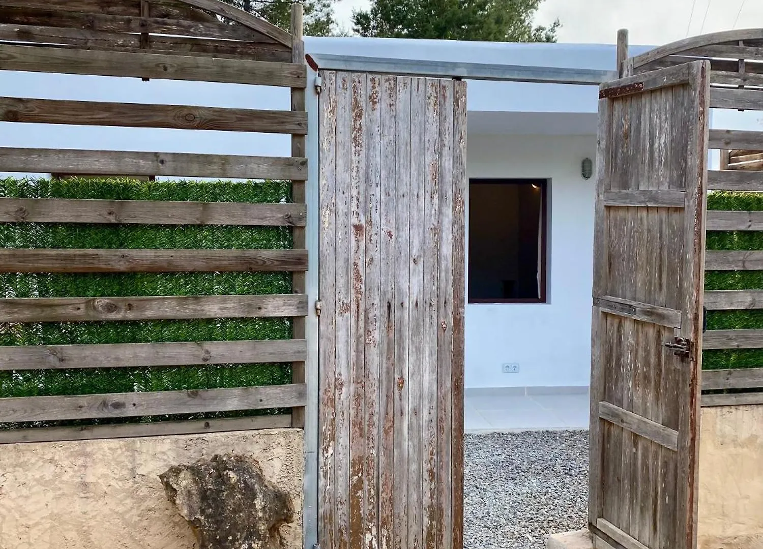 Can Iara Sant Miquel de Balansat Πανσιόν